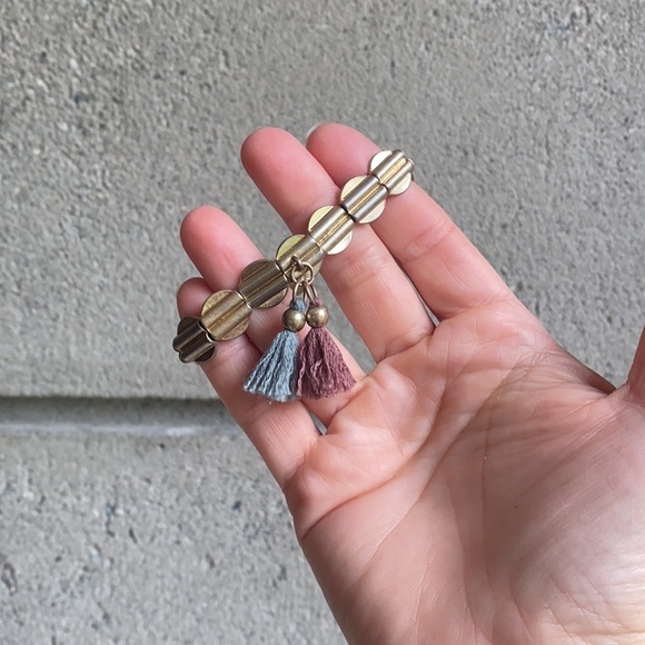 Boho Tassel Stretch Bracelet - Picture 1 of 5